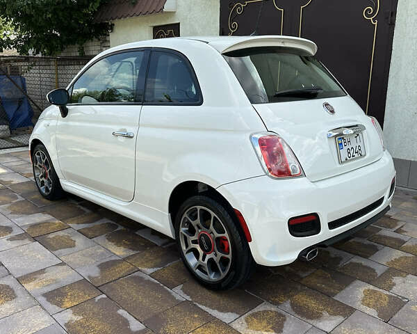 Білий Фіат 500, об'ємом двигуна 1.4 л та пробігом 79 тис. км за 10500 $, фото 2 на Automoto.ua