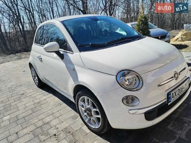 Белый Фиат 500, объемом двигателя 1.4 л и пробегом 142 тыс. км за 8000 $, фото 4 на Automoto.ua