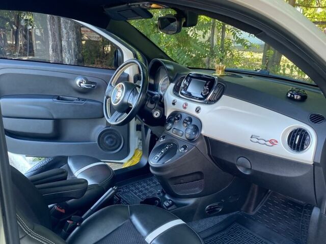 Білий Фіат 500, об'ємом двигуна 0 л та пробігом 122 тис. км за 6750 $, фото 5 на Automoto.ua