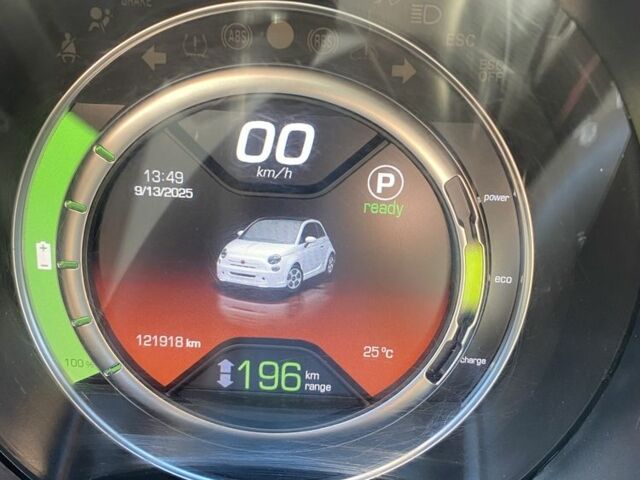 Білий Фіат 500, об'ємом двигуна 0 л та пробігом 122 тис. км за 6750 $, фото 7 на Automoto.ua