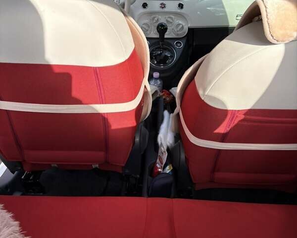 Белый Фиат 500, объемом двигателя 1.37 л и пробегом 103 тыс. км за 10000 $, фото 12 на Automoto.ua