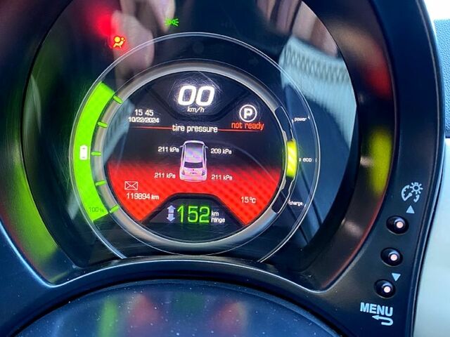 Белый Фиат 500, объемом двигателя 0 л и пробегом 121 тыс. км за 7950 $, фото 10 на Automoto.ua