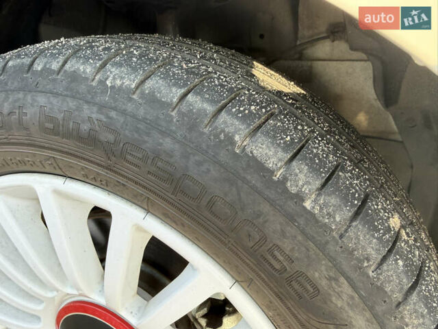 Белый Фиат 500, объемом двигателя 1.37 л и пробегом 107 тыс. км за 9200 $, фото 10 на Automoto.ua