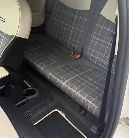 Белый Фиат 500, объемом двигателя 1.24 л и пробегом 78 тыс. км за 11300 $, фото 4 на Automoto.ua