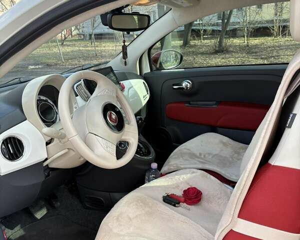 Белый Фиат 500, объемом двигателя 1.37 л и пробегом 103 тыс. км за 10000 $, фото 7 на Automoto.ua