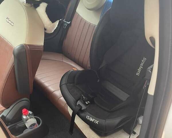 Белый Фиат 500, объемом двигателя 1.4 л и пробегом 48 тыс. км за 11500 $, фото 19 на Automoto.ua