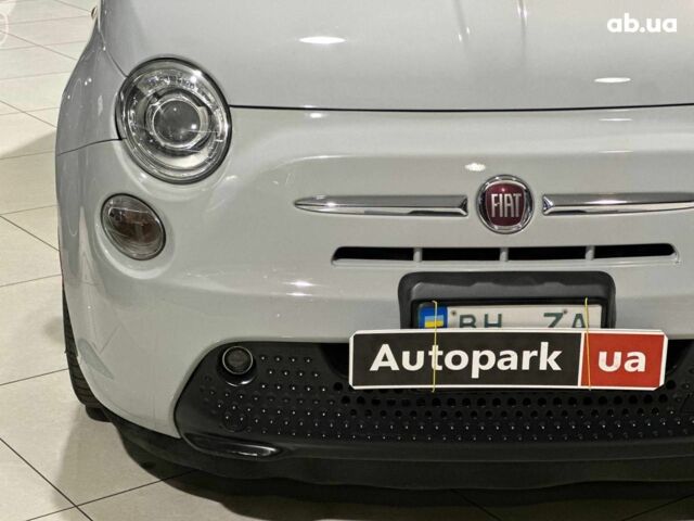 Білий Фіат 500, об'ємом двигуна 0 л та пробігом 80 тис. км за 9440 $, фото 3 на Automoto.ua