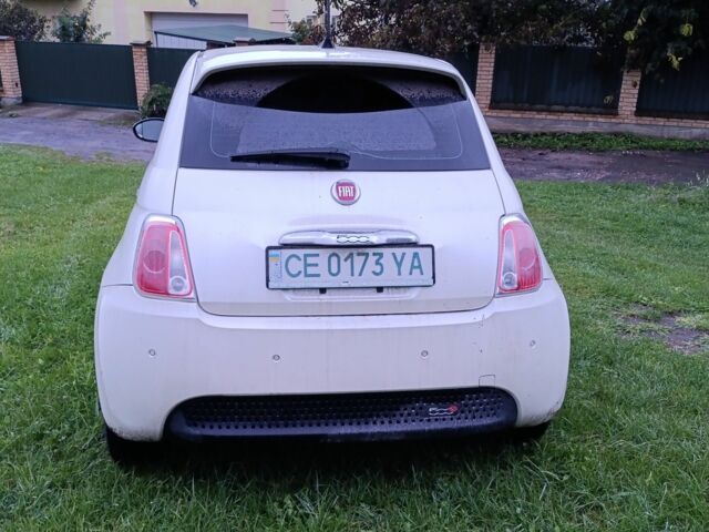 Білий Фіат 500, об'ємом двигуна 0 л та пробігом 91 тис. км за 10000 $, фото 1 на Automoto.ua