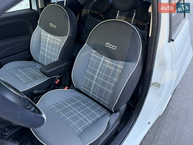 Білий Фіат 500, об'ємом двигуна 1.24 л та пробігом 55 тис. км за 9900 $, фото 20 на Automoto.ua