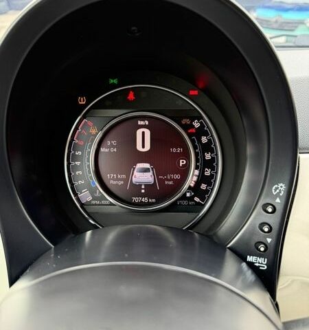 Белый Фиат 500, объемом двигателя 1.37 л и пробегом 71 тыс. км за 8000 $, фото 23 на Automoto.ua