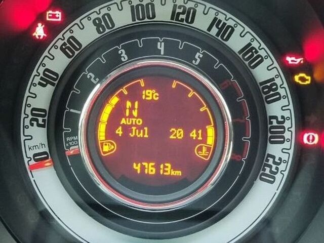 Білий Фіат 500, об'ємом двигуна 1.24 л та пробігом 48 тис. км за 9700 $, фото 19 на Automoto.ua