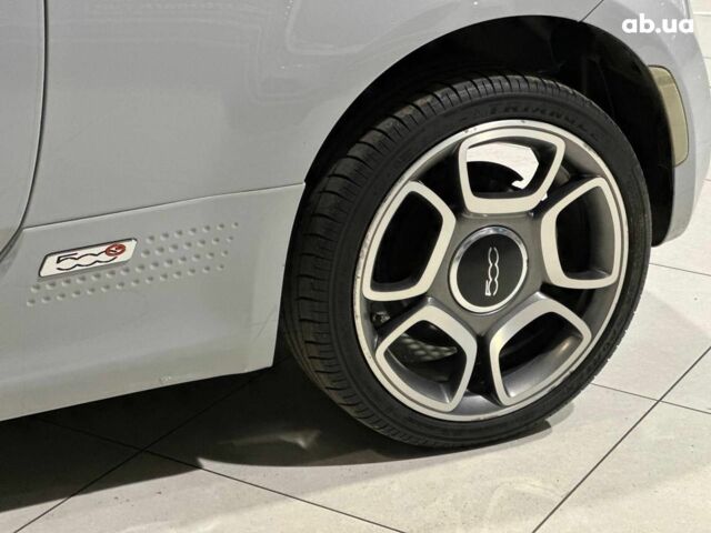 Білий Фіат 500, об'ємом двигуна 0 л та пробігом 80 тис. км за 9440 $, фото 10 на Automoto.ua