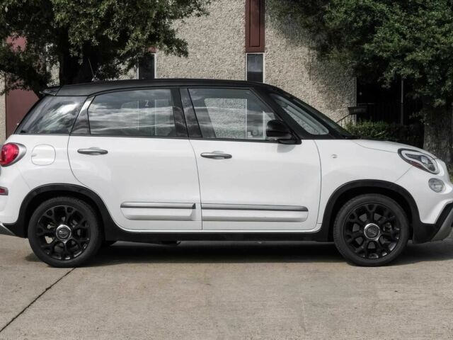 Белый Фиат 500, объемом двигателя 1.4 л и пробегом 34 тыс. км за 5000 $, фото 6 на Automoto.ua