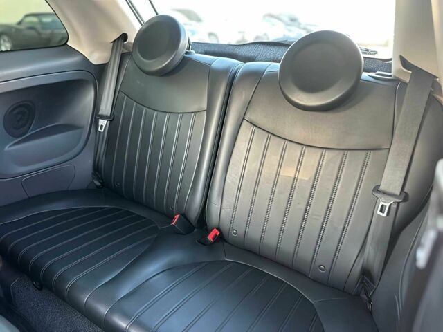 Білий Фіат 500, об'ємом двигуна 1.4 л та пробігом 39 тис. км за 7000 $, фото 9 на Automoto.ua