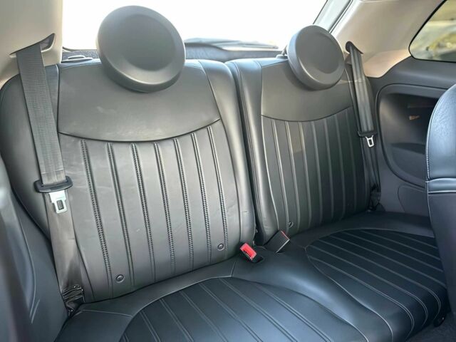 Білий Фіат 500, об'ємом двигуна 1.4 л та пробігом 39 тис. км за 7000 $, фото 10 на Automoto.ua