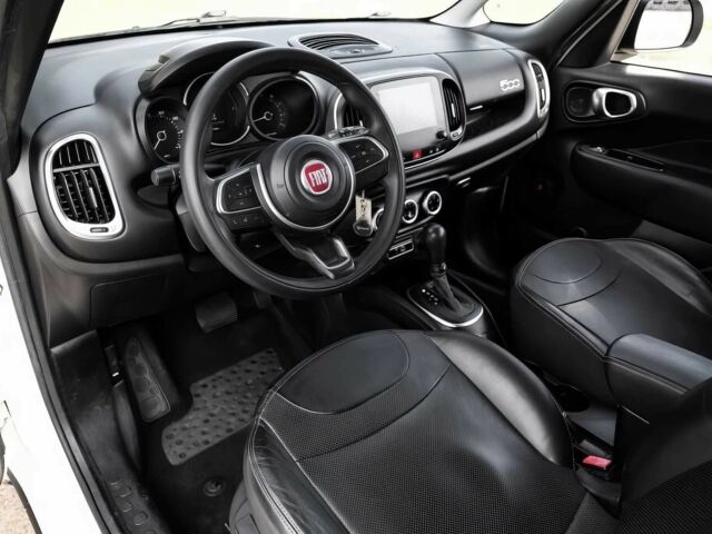 Белый Фиат 500, объемом двигателя 1.4 л и пробегом 34 тыс. км за 5000 $, фото 9 на Automoto.ua