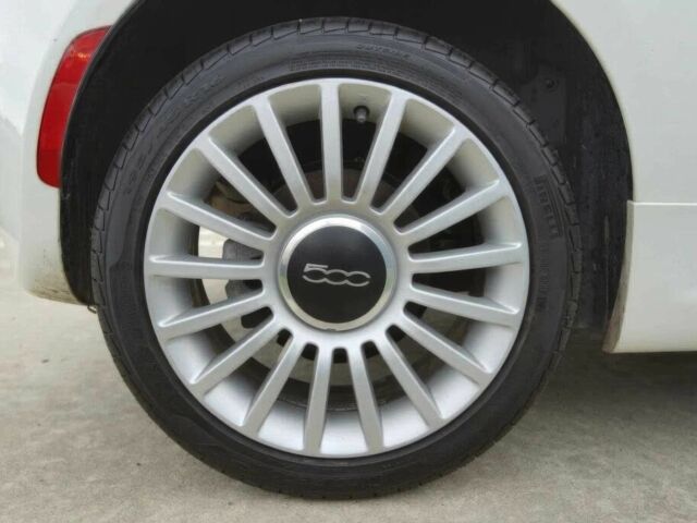 Белый Фиат 500, объемом двигателя 1.4 л и пробегом 37 тыс. км за 7000 $, фото 12 на Automoto.ua