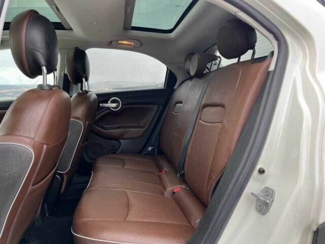 Белый Фиат 500, объемом двигателя 2.4 л и пробегом 34 тыс. км за 2300 $, фото 11 на Automoto.ua