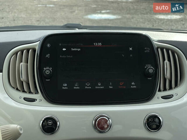 Белый Фиат 500, объемом двигателя 1.2 л и пробегом 97 тыс. км за 9300 $, фото 42 на Automoto.ua