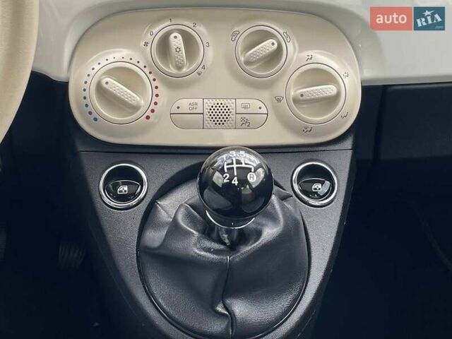 Белый Фиат 500, объемом двигателя 1.2 л и пробегом 90 тыс. км за 8900 $, фото 17 на Automoto.ua