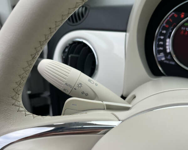 Белый Фиат 500, объемом двигателя 1.24 л и пробегом 7 тыс. км за 14700 $, фото 15 на Automoto.ua