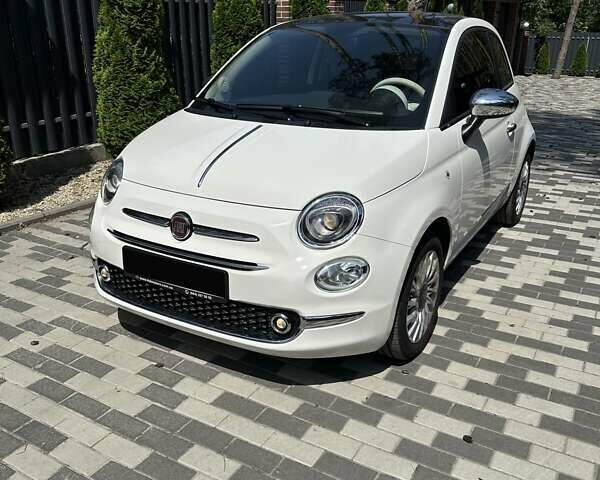 Білий Фіат 500, об'ємом двигуна 1.24 л та пробігом 8 тис. км за 16000 $, фото 4 на Automoto.ua