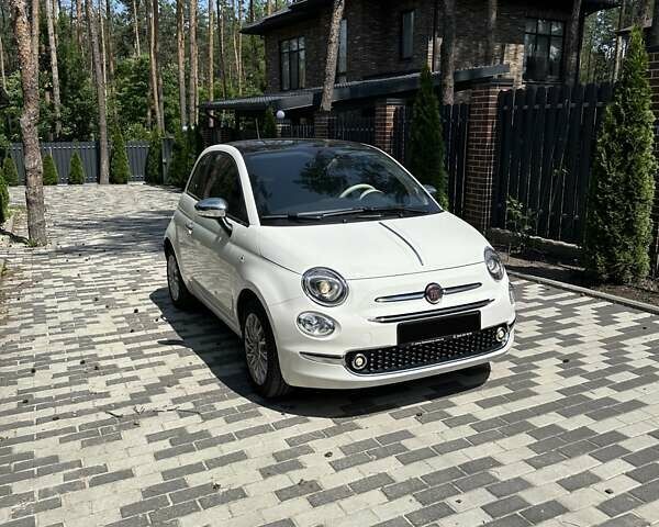 Білий Фіат 500, об'ємом двигуна 1.24 л та пробігом 8 тис. км за 16000 $, фото 2 на Automoto.ua