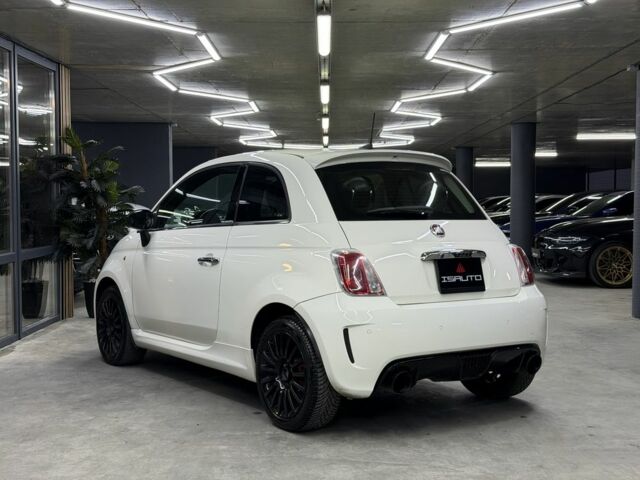 Белый Фиат 500, объемом двигателя 1.4 л и пробегом 42 тыс. км за 9200 $, фото 7 на Automoto.ua