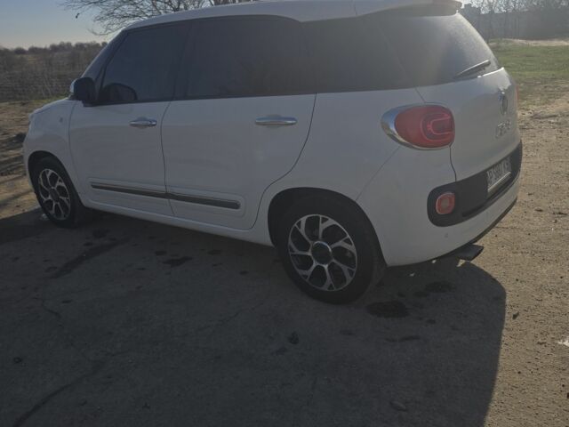 Белый Фиат 500, объемом двигателя 1.4 л и пробегом 222 тыс. км за 7749 $, фото 11 на Automoto.ua