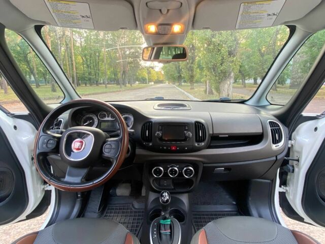 Белый Фиат 500, объемом двигателя 1.4 л и пробегом 103 тыс. км за 8299 $, фото 13 на Automoto.ua