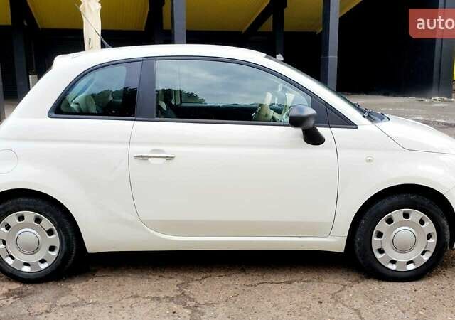 Білий Фіат 500, об'ємом двигуна 0 л та пробігом 55 тис. км за 4900 $, фото 3 на Automoto.ua