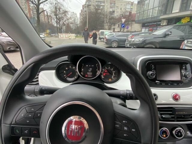 Белый Фиат 500, объемом двигателя 2.4 л и пробегом 147 тыс. км за 11500 $, фото 7 на Automoto.ua