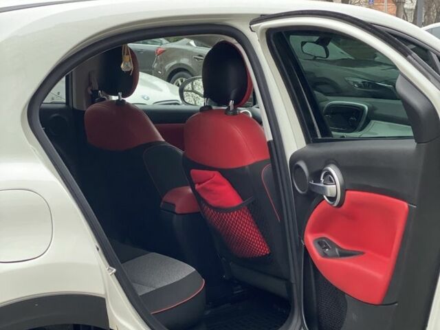 Белый Фиат 500, объемом двигателя 2.4 л и пробегом 147 тыс. км за 11500 $, фото 2 на Automoto.ua