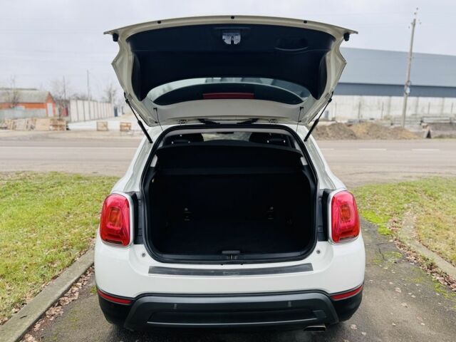 Белый Фиат 500, объемом двигателя 1.4 л и пробегом 58 тыс. км за 13500 $, фото 12 на Automoto.ua