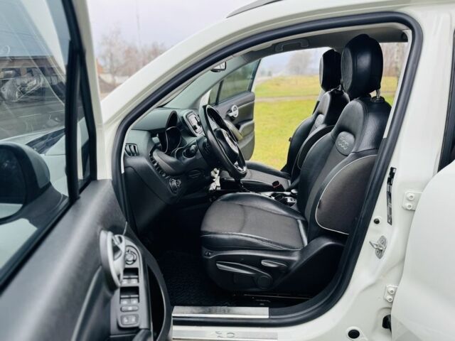 Белый Фиат 500, объемом двигателя 1.4 л и пробегом 58 тыс. км за 13500 $, фото 8 на Automoto.ua