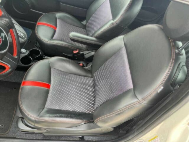 Білий Фіат 500, об'ємом двигуна 0 л та пробігом 70 тис. км за 5000 $, фото 10 на Automoto.ua