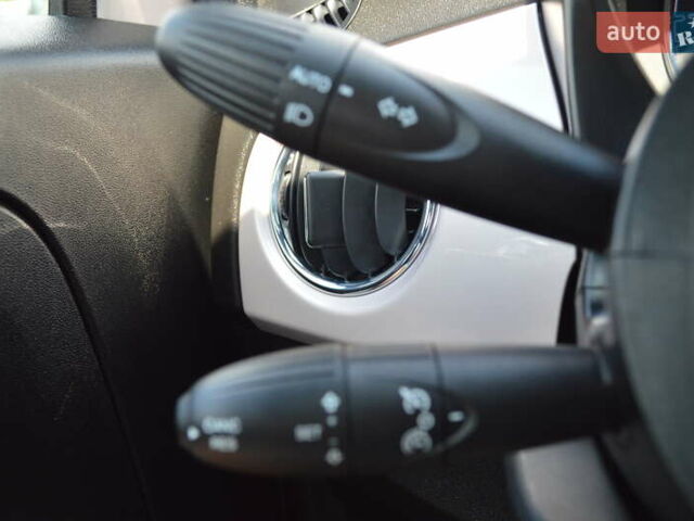 Бежевый Фиат 500, объемом двигателя 1.24 л и пробегом 36 тыс. км за 12800 $, фото 23 на Automoto.ua