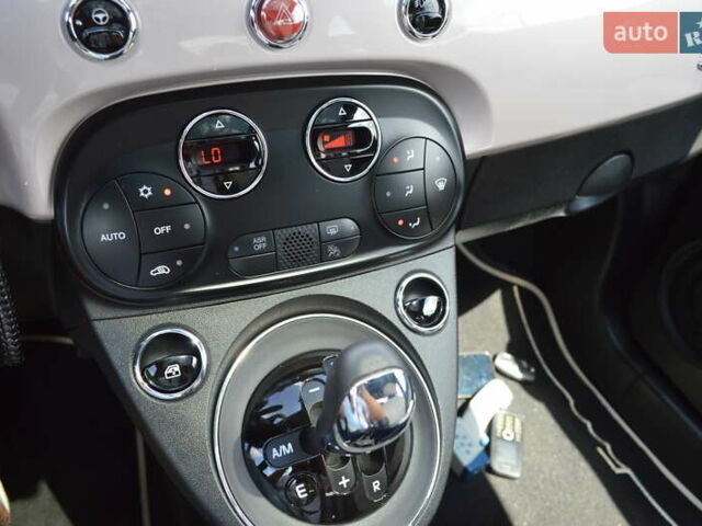 Бежевый Фиат 500, объемом двигателя 1.24 л и пробегом 36 тыс. км за 12800 $, фото 20 на Automoto.ua