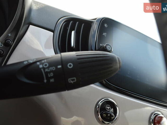 Бежевый Фиат 500, объемом двигателя 1.24 л и пробегом 36 тыс. км за 12800 $, фото 22 на Automoto.ua