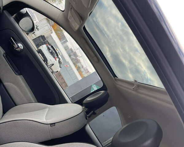 Черный Фиат 500, объемом двигателя 1.24 л и пробегом 238 тыс. км за 6100 $, фото 14 на Automoto.ua