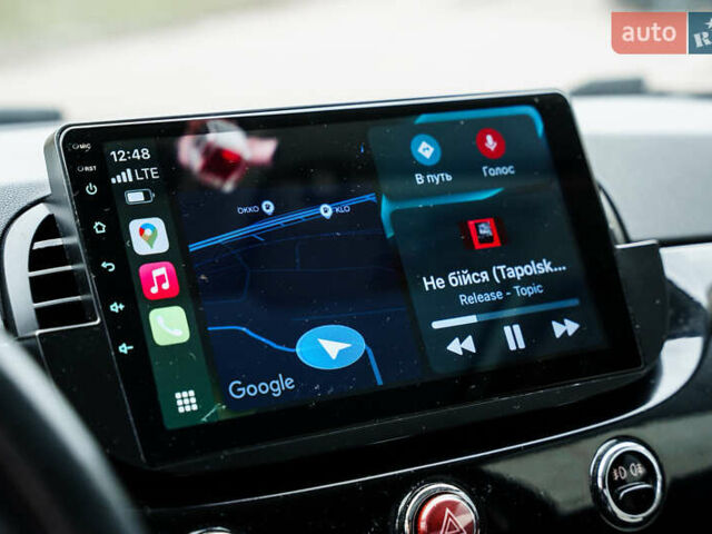 Черный Фиат 500, объемом двигателя 1.24 л и пробегом 180 тыс. км за 6800 $, фото 6 на Automoto.ua