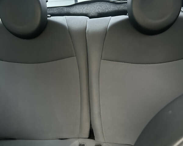 Черный Фиат 500, объемом двигателя 1.25 л и пробегом 133 тыс. км за 5700 $, фото 15 на Automoto.ua