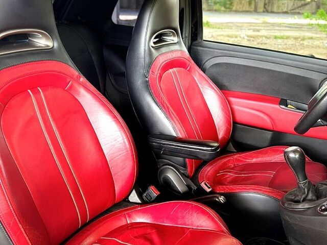 Фиат 500 2012 в Одессе на Automoto.ua Черный Фиат 500, объемом двигателя 1.4 л и пробегом 121 тыс. км за 8700 $, фото 8 на Automoto.ua