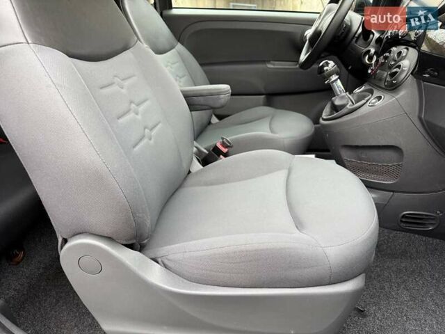 Черный Фиат 500, объемом двигателя 1.37 л и пробегом 249 тыс. км за 5800 $, фото 11 на Automoto.ua