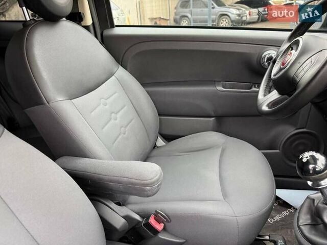 Черный Фиат 500, объемом двигателя 1.37 л и пробегом 249 тыс. км за 5800 $, фото 9 на Automoto.ua