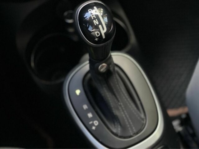 Черный Фиат 500, объемом двигателя 1.4 л и пробегом 249 тыс. км за 7300 $, фото 7 на Automoto.ua