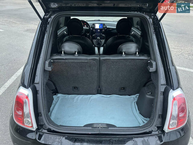 Черный Фиат 500, объемом двигателя 1.37 л и пробегом 190 тыс. км за 6500 $, фото 11 на Automoto.ua