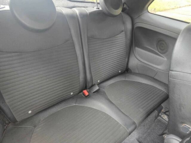 Черный Фиат 500, объемом двигателя 1.4 л и пробегом 75 тыс. км за 3800 $, фото 9 на Automoto.ua