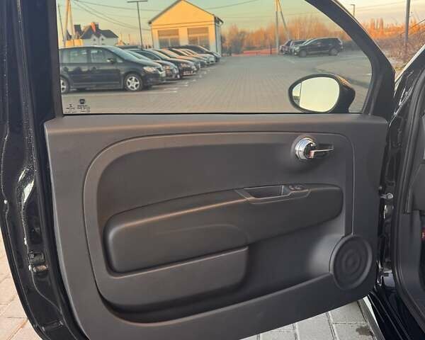 Черный Фиат 500, объемом двигателя 1.37 л и пробегом 95 тыс. км за 8900 $, фото 16 на Automoto.ua