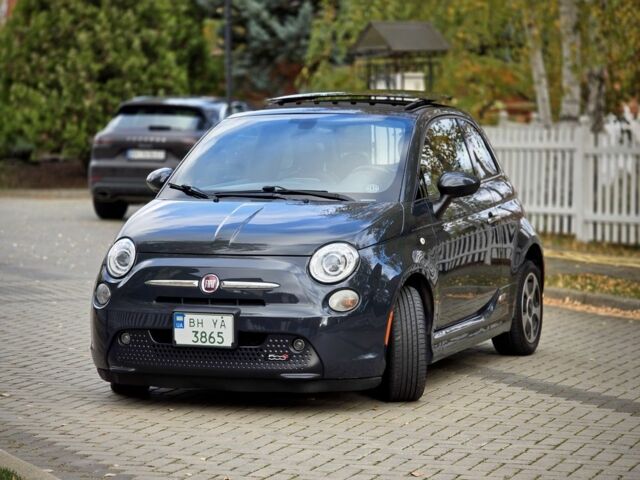 Фиат 500 2017 в Одессе на Automoto.ua Черный Фиат 500, объемом двигателя 0 л и пробегом 93 тыс. км за 10000 $, фото 1 на Automoto.ua